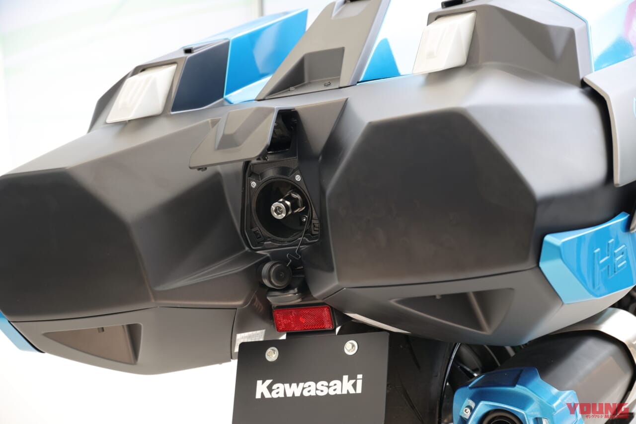 |【量産2輪メーカー世界初!!】 カワサキの水素バイクが鈴鹿8耐でデモラン〈動画あり〉