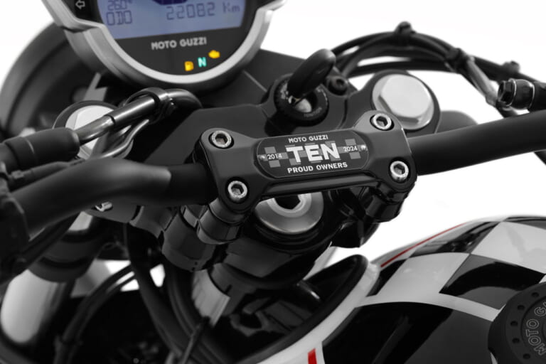 モトグッツィ|V7ストーン テン|モトグッツィ「V7ストーン」に専用カラー、アロー製マフラーなど特別装備の仕様が登場