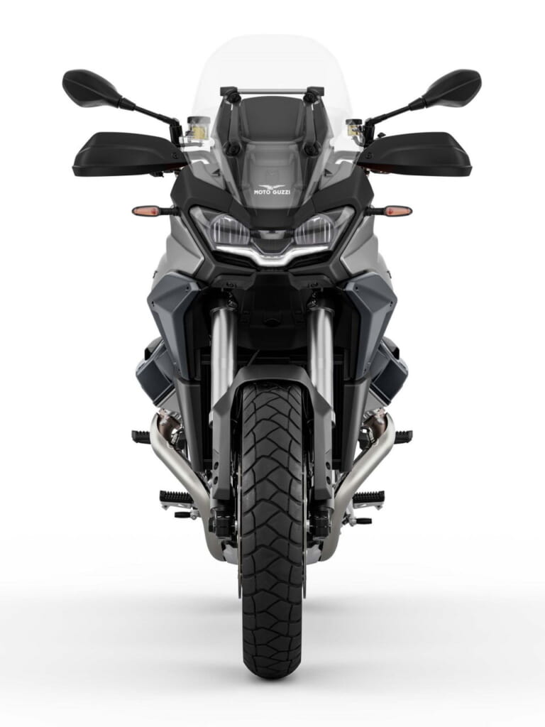 モトグッツィ|ステルビオ|ステルビオ峠の名を冠したモトグッツィ「ステルビオ」が新生復活! 水冷縦置きV搭載のアドベンチャーツーリング