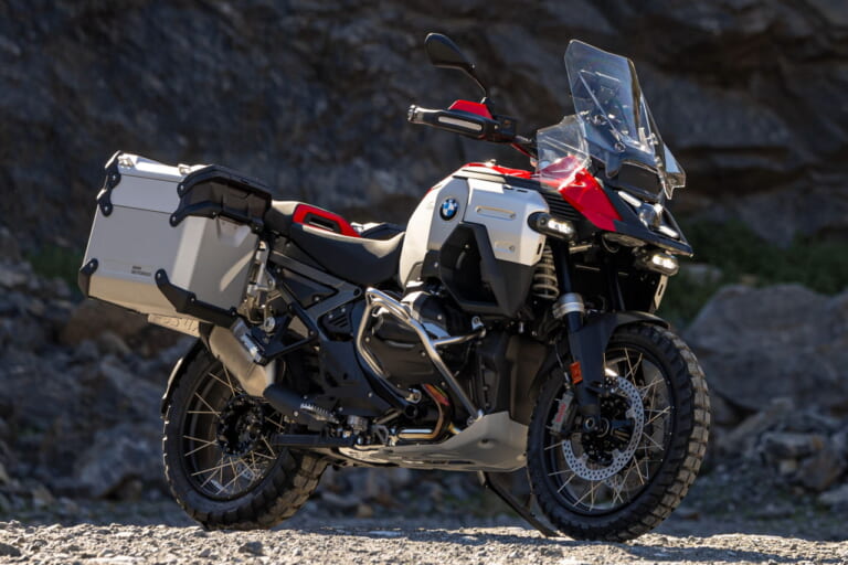 BMW Motorrad R1300GS Adventure |BMWの新技術「オートシフト」搭載!! 新型モデル「R1300GS」アドベンチャー登場