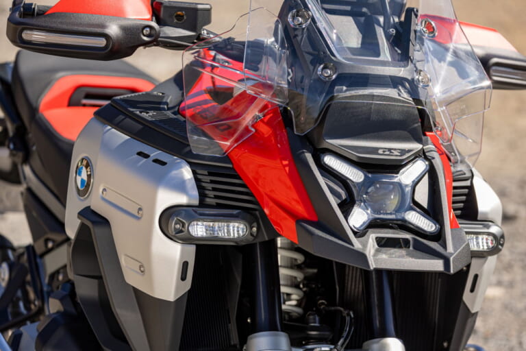 BMW Motorrad R1300GS Adventure |BMWの新技術「オートシフト」搭載!! 新型モデル「R1300GS」アドベンチャー登場