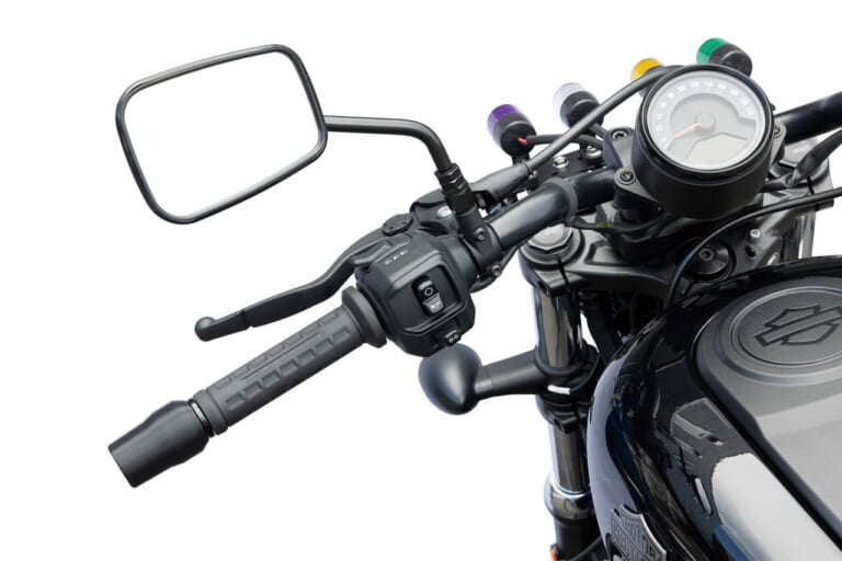 ナイトスター教習車のディテール|新型ハーレーダビッドソン「ナイトスター」教習モデル爆誕! キジマと共同開発で歴代最軽量に