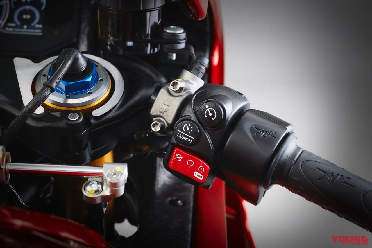 |【限定500台】デザインがヤベェ! MVアグスタが「スーパーヴェローチェ1000セリエオロ」を正式発表