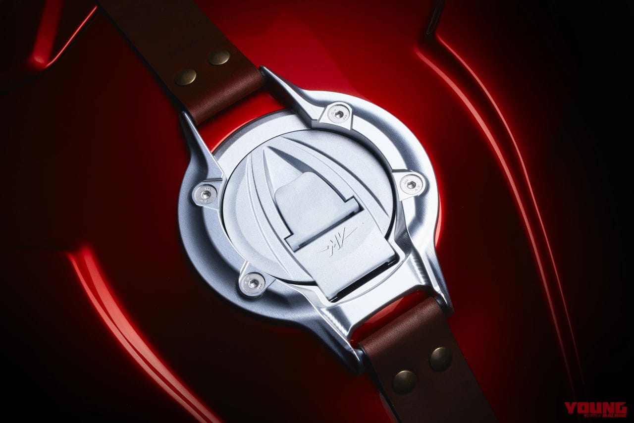 |【限定500台】デザインがヤベェ! MVアグスタが「スーパーヴェローチェ1000セリエオロ」を正式発表