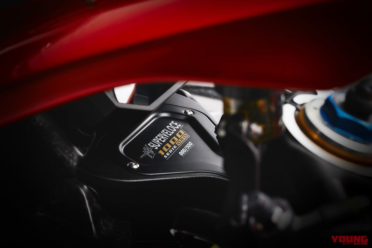 |【限定500台】デザインがヤベェ! MVアグスタが「スーパーヴェローチェ1000セリエオロ」を正式発表