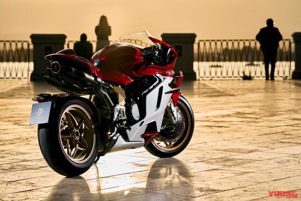 |【限定500台】デザインがヤベェ! MVアグスタが「スーパーヴェローチェ1000セリエオロ」を正式発表