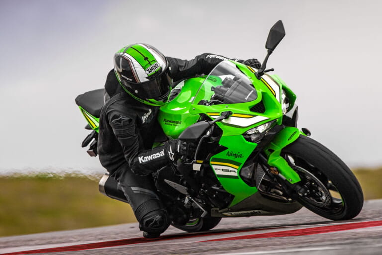 カワサキ|ニンジャZX-6R|2025年モデル|636cc・4気筒スーパースポーツのカワサキ「ニンジャZX-6R」2025年モデル登場! 車体色刷新で3カラー