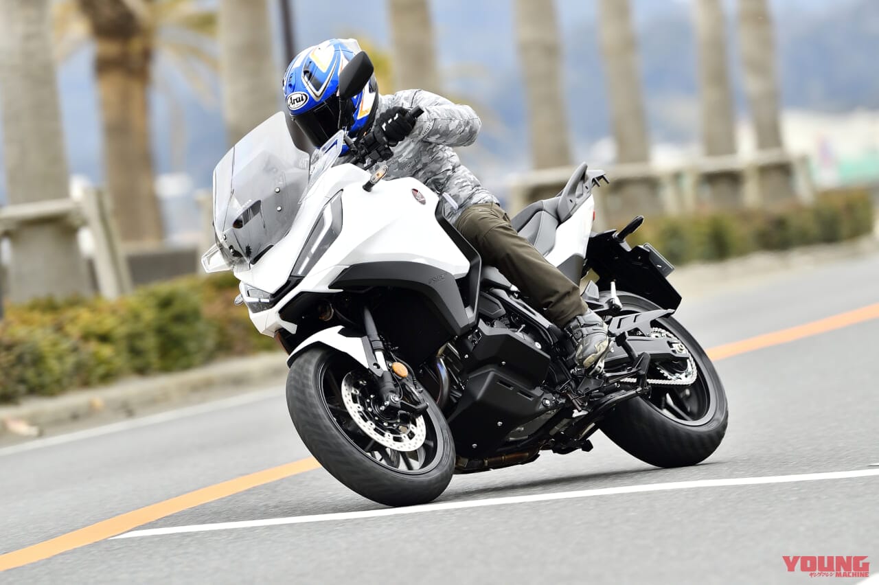 Honda nt1100|【SCOOP!!】ホンダNT1100がEクラッチをゲット、さらに次期型白バイに転生するとの情報も?!