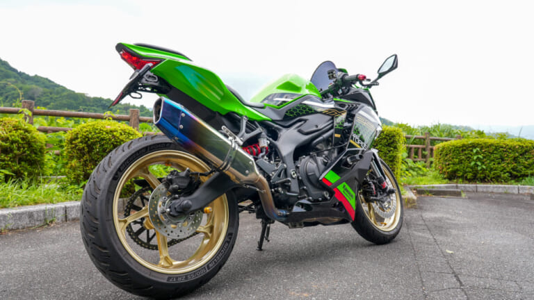 KAWASAKI ZX-25R