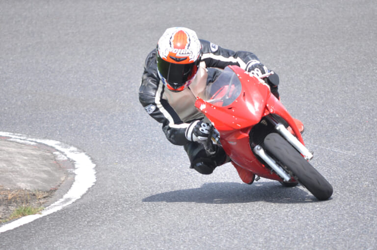 ホンダ グロム|250cc|エンジン換装|CBR250R|MC41|125ccグロムにCBR250R(MC41)エンジンを搭載した魔改造マシン、ドキドキしつつ乗ってみた!!