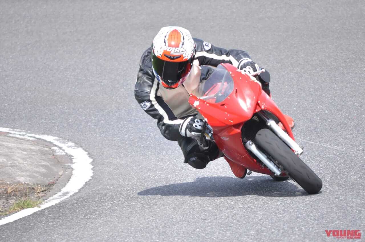 ホンダ グロム|250cc|エンジン換装|CBR250R|MC41|125ccグロムにCBR250R(MC41)エンジンを搭載した魔改造マシン、ドキドキしつつ乗ってみた!!