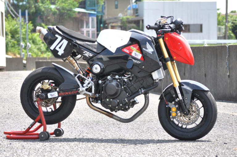 ホンダ グロム|250cc|エンジン換装|CBR250R|MC41|125ccグロムにCBR250R(MC41)エンジンを搭載した魔改造マシン、ドキドキしつつ乗ってみた!!