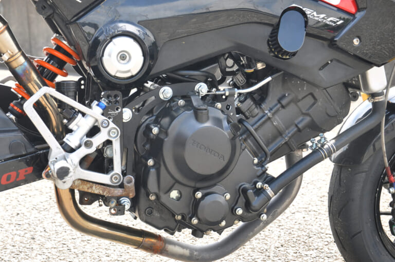 ホンダ グロム|250cc|エンジン換装|CBR250R|MC41|125ccグロムにCBR250R(MC41)エンジンを搭載した魔改造マシン、ドキドキしつつ乗ってみた!!