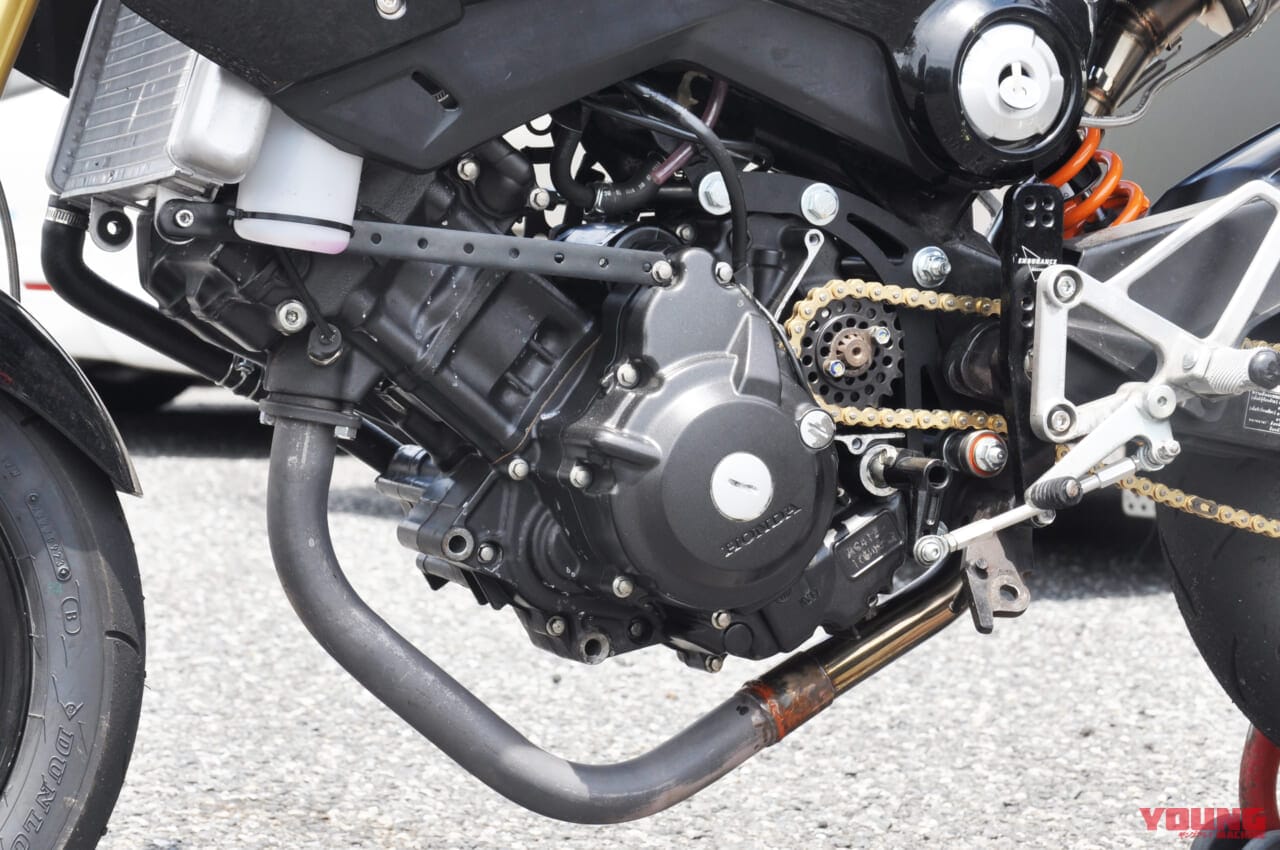 |125ccグロムにCBR250R(MC41)エンジンを搭載した魔改造マシン、ドキドキしつつ乗ってみた!!