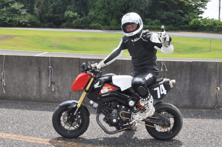 ホンダ グロム|250cc|エンジン換装|CBR250R|MC41|125ccグロムにCBR250R(MC41)エンジンを搭載した魔改造マシン、ドキドキしつつ乗ってみた!!