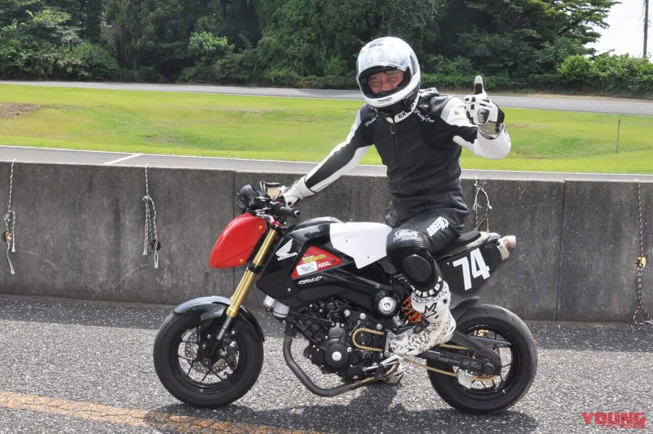 |125ccグロムにCBR250R(MC41)エンジンを搭載した魔改造マシン、ドキドキしつつ乗ってみた!!