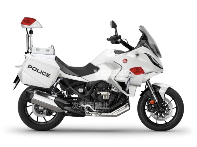 HONDA CB1100P|【SCOOP!!】ホンダNT1100がEクラッチをゲット、さらに次期型白バイに転生するとの情報も?!