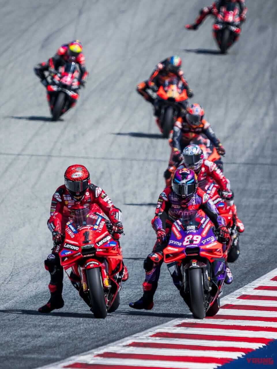 |世界GP王者・原田哲也のバイクトーク Vol.126「トップ2の一騎打ちを横目に、気になるのはマルケスとアコスタ」