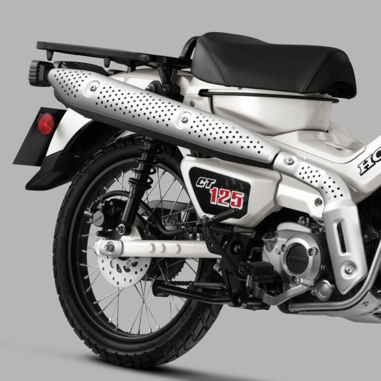 ホンダ|CT125 ハンターカブ|2024年モデル|ホンダ「CT125ハンターカブ」に新色ベージュとスモークグレーの2色が登場! 赤は残って全3色が揃う【海外】