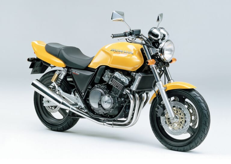 HONDA CB400SUPER FOUR|【SCOOP!!】ホンダ新型「CB400」最新情報まとめてみた! 偉い人も“公認”した、その詳細はどうなる?