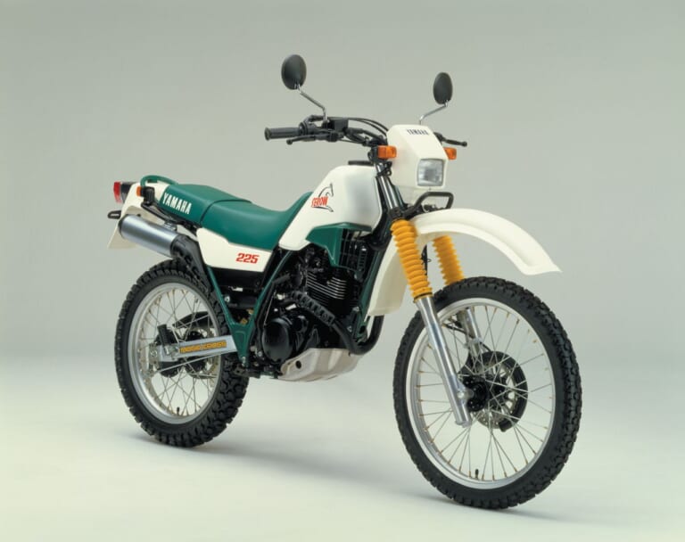 YAMAHA XT225Serow