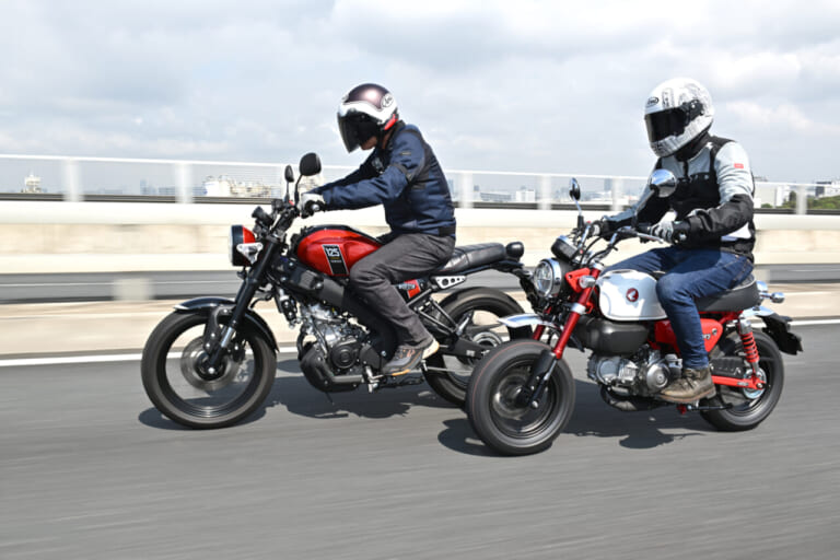 【試乗インプレ】原付二種・異種格闘技戦の勃発じゃー!! ヤマハXSR125とホンダ モンキー125は同時に乗ると何が違う?