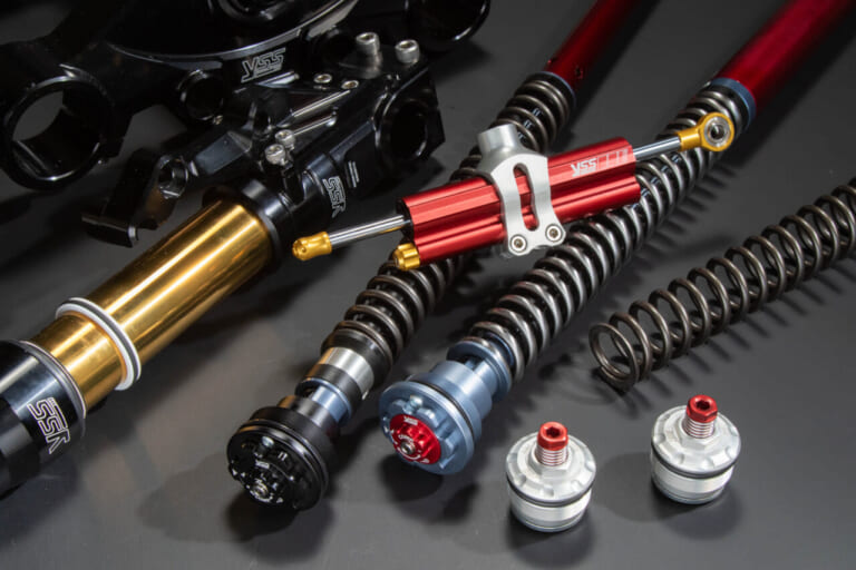 充実した調整機構の追加でハンドリングが安定。YSS SUSPENSIONの選べるフロントサスたち！（24ページ目）