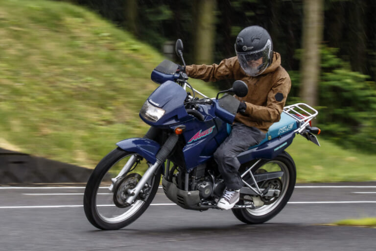 KAWASAKI KLE250