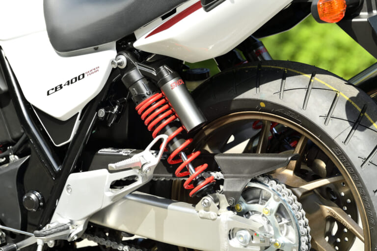 ホンダ|新型CB400|【SCOOP特別編】ホンダ新型CB400は…こうなる!! プロがその姿を大胆予想〈②エンジン&車体編〉