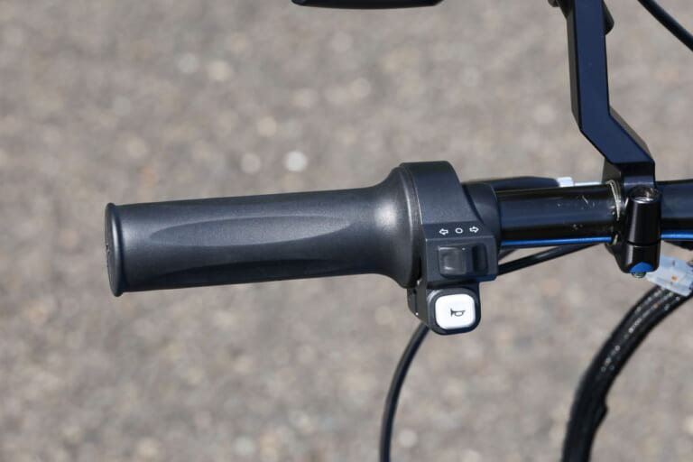 スズキ|イーポ|【速報】原動機付自転車、令和に新生!! スズキ「e-PO」はシンプルさと便利さを突き詰めた新しい電動モペッドだった【試乗インプレッション】