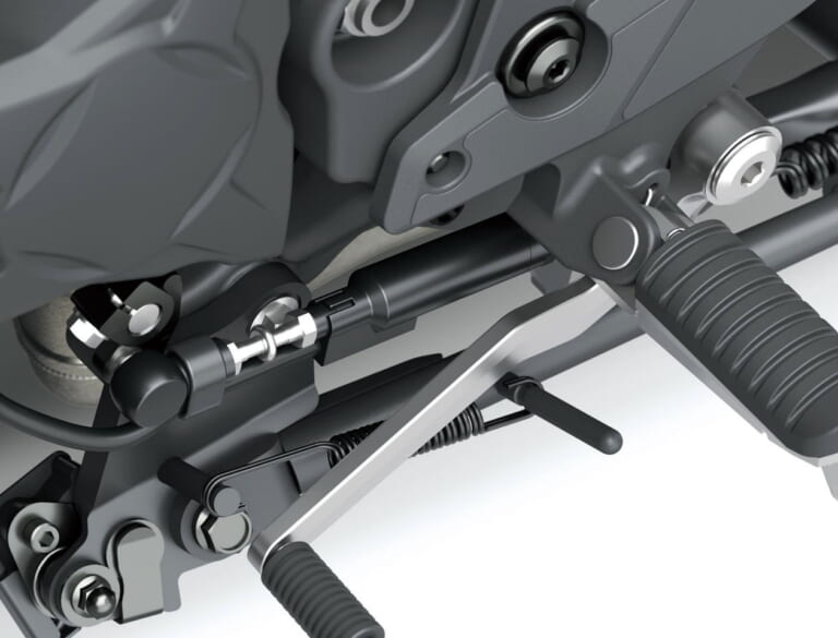 カワサキ|ヴェルシス1100|欧州仕様|2025年モデル|カワサキが新型車「ヴェルシス1100/S/SE」を発表! 排気量アップで最高出力は120ps→135psへ【海外】