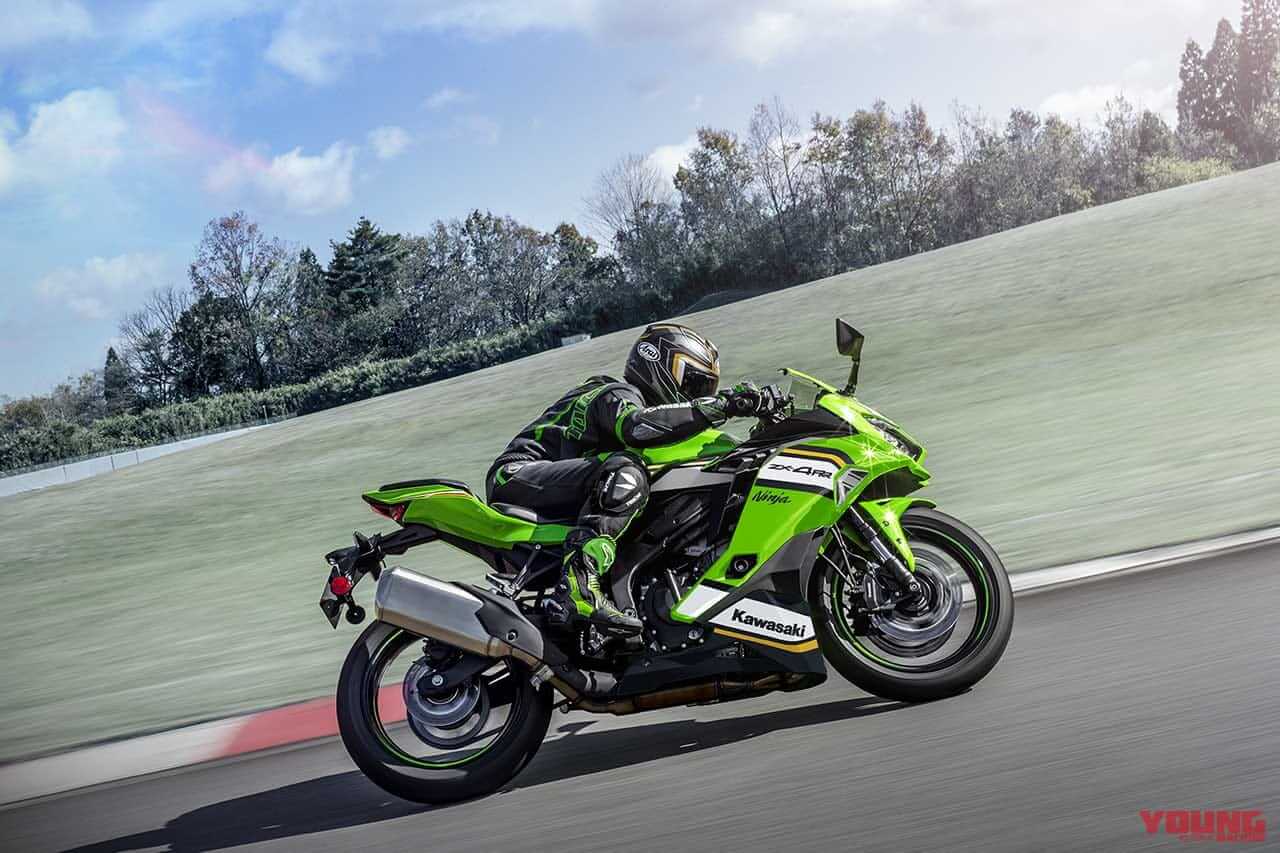 カワサキ|ニンジャZX-4RR|【2025年4月版】400ccバイクおすすめ20選! 普通二輪免許の最高峰、車検付きでも意外と高くないって本当?!