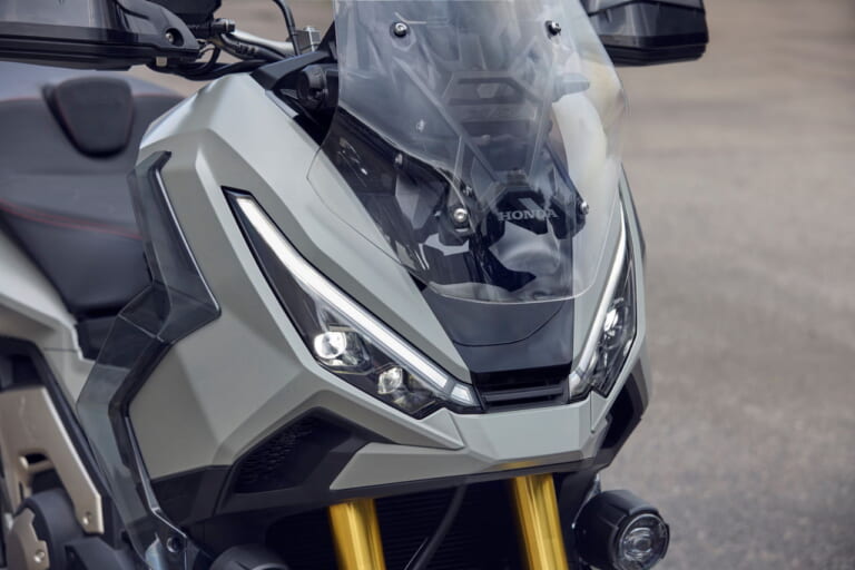 ホンダ|X-ADV|欧州仕様|2025年モデル|ホンダ新型「X-ADV」登場! 新しい外観、改良したDCT、クルーズコントロールなどを新採用【欧州】