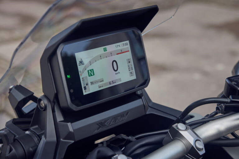 ホンダ|X-ADV|欧州仕様|2025年モデル|ホンダ新型「X-ADV」登場! 新しい外観、改良したDCT、クルーズコントロールなどを新採用【欧州】