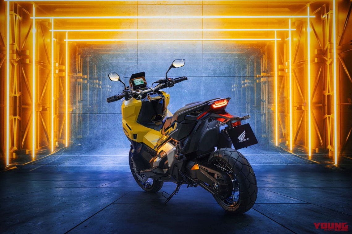 |ホンダ新型「X-ADV」登場! 新しい外観、改良したDCT、クルーズコントロールなどを新採用【欧州】