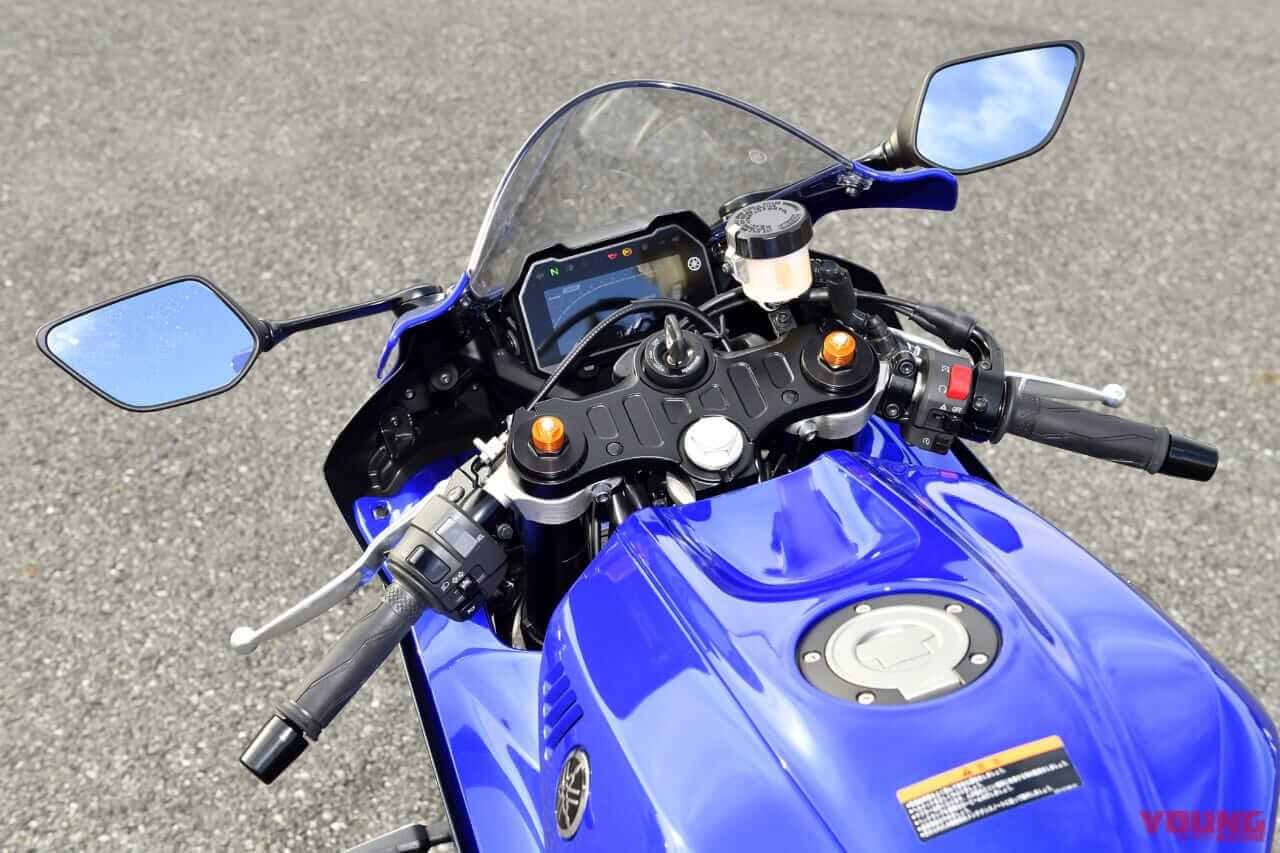 |【新刊案内】付録はヤマハ謹製ステッカー!「ヤマハモーターラボfor R7・メモリアルファンブック」本日9/18からAmazonにて販売スタート