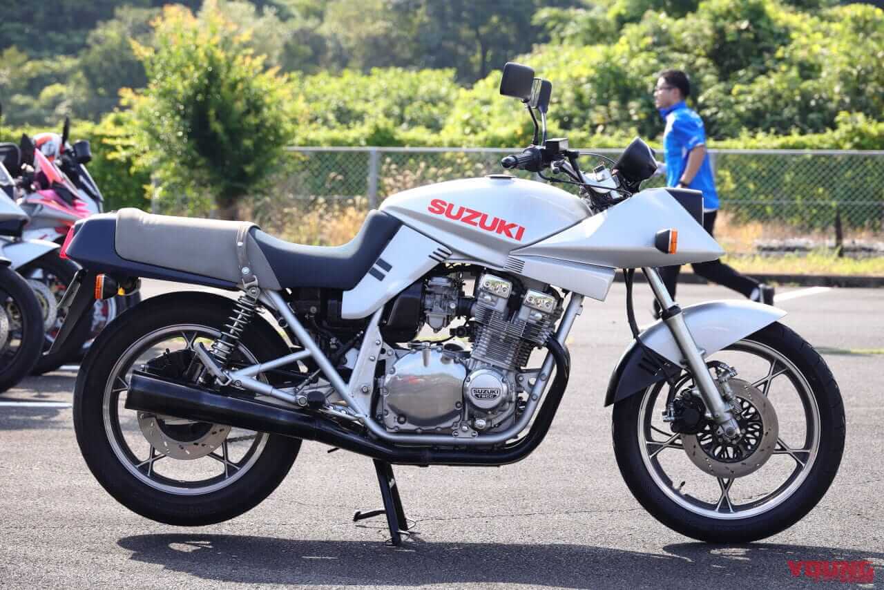 新品　さんま　ウキウキメッセージ　赤　青　2台 新品 さんま ウキウキメッセージ 赤 青 2台 - メルカリ