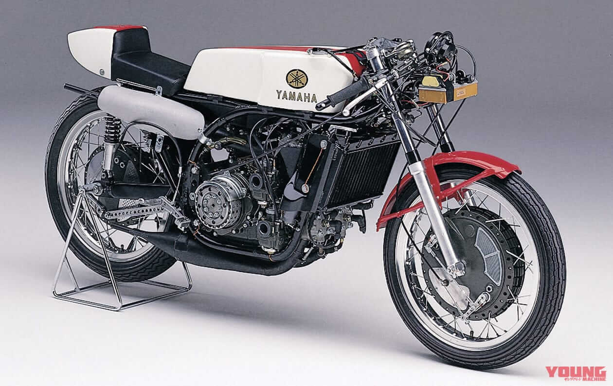 |ヤマハYZR500に見る、2輪用フレームの進化──フェザーベッドからツインスパーに至るまでの道のり 【ライター中村友彦の旧車雑感 Vol.12】