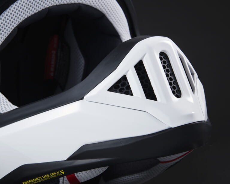 SHOEI|X-GRID / X-GRID DOMINATE|SHOEIがBMXヘルメットに進出!! 超軽量「X-GRID」はモトクロスの知見を活かし究極の安全性と機能性を追求