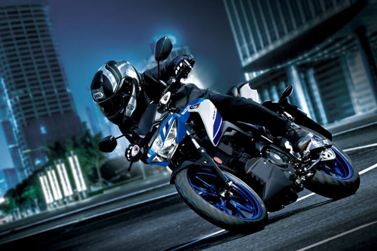 スズキ|イギリス仕様|GSX-S125|2024年モデル|スズキ「GSX-S125」に’80~’90年代オマージュのニューカラー! ブラックも赤の差し色で進化【海外】