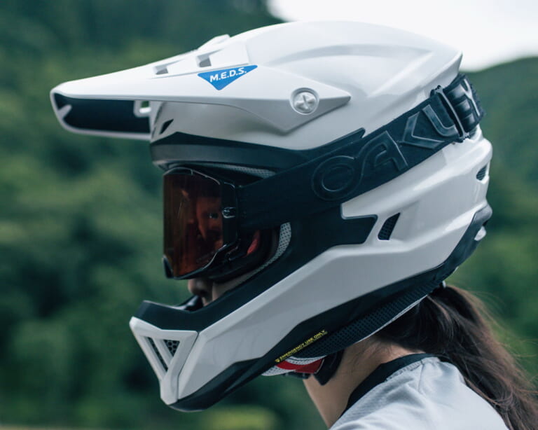 SHOEI｜X-GRID / X-GRID DOMINATE