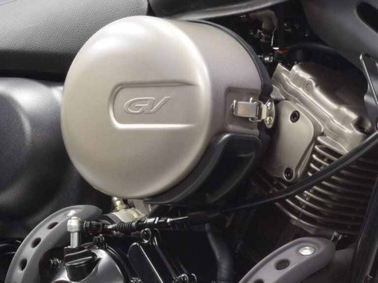 ヒョースン|GV250S-EVO Supreme(シュプリーム)|独尊の水冷V型2気筒クルーザーに待望の250が登場! ヒョースン「GV250」シリーズ3機種を一挙発売