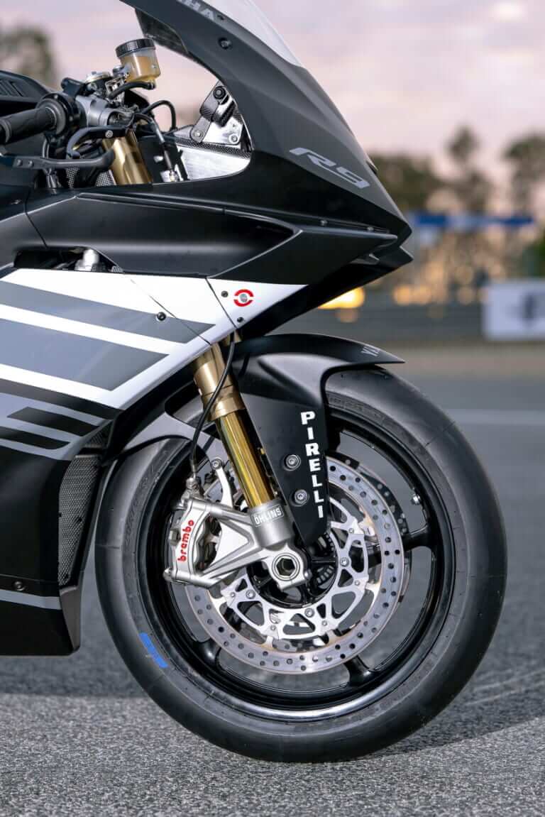 R9レース仕様