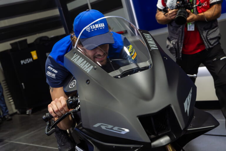 R9レース仕様