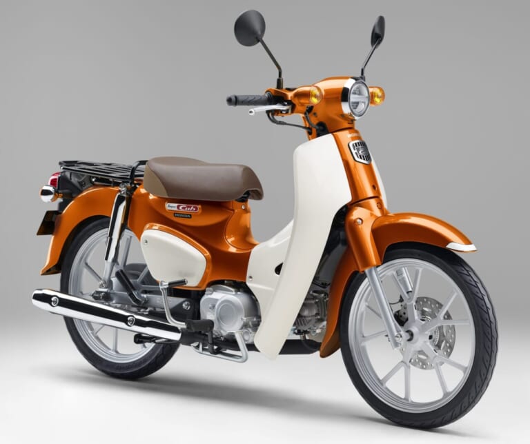 ホンダ スーパーカブ110/プロ|125-51cc(原付二種)バイク 読者人気ランキングTOP16【読者350人が投票|“ここがイイ”コメント付き】『マシン オブ ザ イヤー2024』