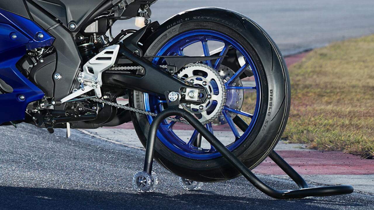 ヤマハ｜R125｜欧州仕様｜2025年モデル｜ヤマハ「YZF-R125」「YZF-R7」に2025年のニューカラー！ 日本にも導入ほぼ確実か【海外】