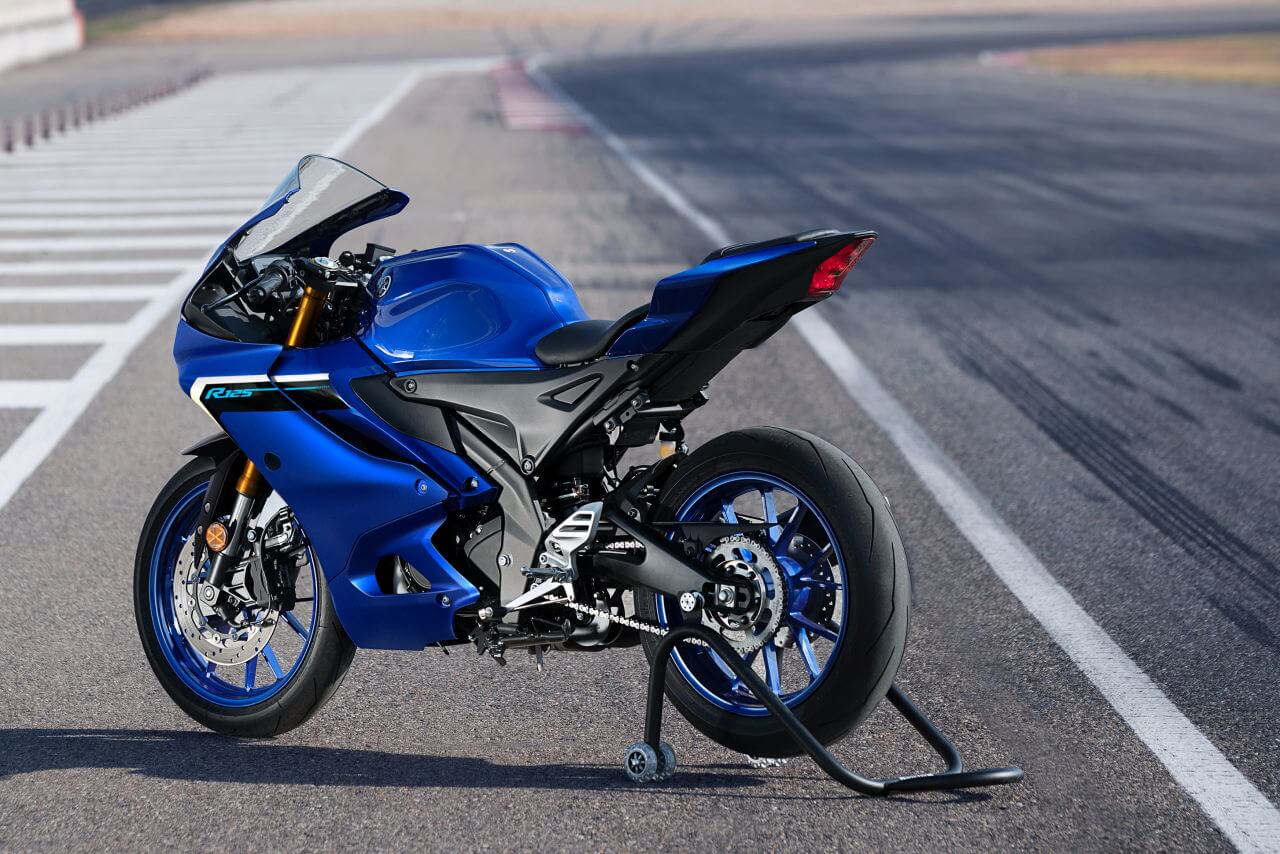 ヤマハ｜R125｜欧州仕様｜2025年モデル｜ヤマハ「YZF-R125」「YZF-R7」に2025年のニューカラー！ 日本にも導入ほぼ確実か【海外】