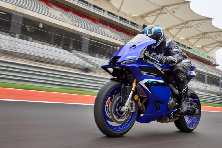 ヤマハ|R9|欧州仕様|2025年モデル|日本仕様は140万円台前半も?! 上陸間近のヤマハ「YZF-R9」台湾仕様が「MT-09 Y-AMT」とほぼ同価格帯
