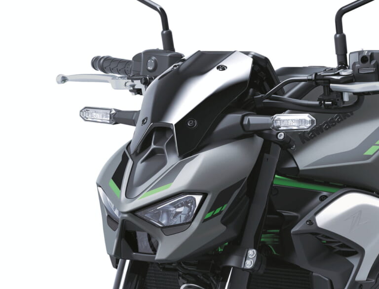 カワサキ|Z900|北米仕様|2025年モデル|進化は900から! カワサキが新型「Z900」「Z900 SE」を発表、新デザインのほか燃費改善やカワサキ初のナビ機能も獲得【海外】