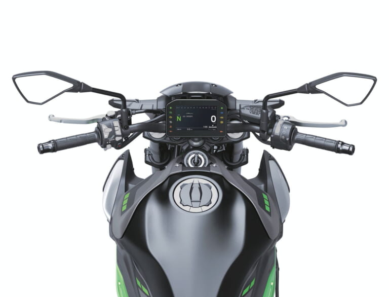 カワサキ|Z900|北米仕様|2025年モデル|進化は900から! カワサキが新型「Z900」「Z900 SE」を発表、新デザインのほか燃費改善やカワサキ初のナビ機能も獲得【海外】